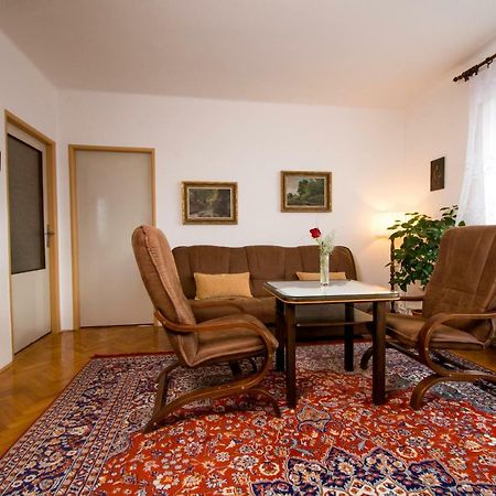 Hotel Ubytovani U Lazni à Třeboň Extérieur photo